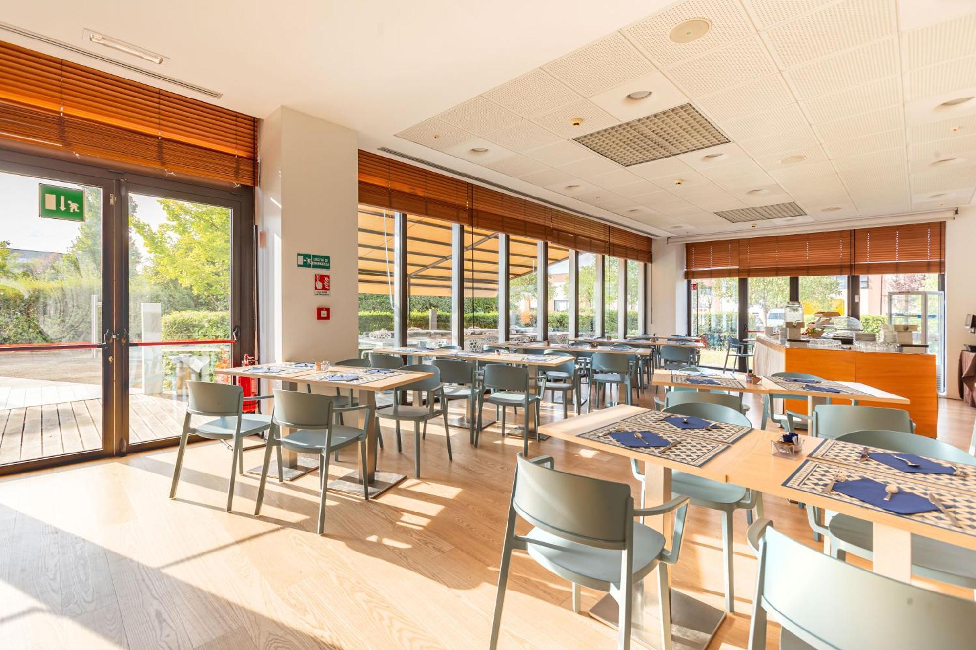 New Ipoint Hotel ซาน จิโอวานนิ อิน เปอร์ซิเชโต ภายนอก รูปภาพ