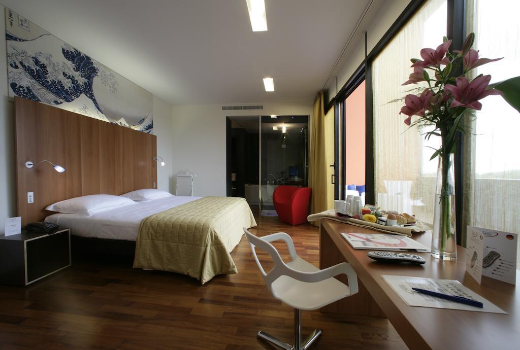New Ipoint Hotel ซาน จิโอวานนิ อิน เปอร์ซิเชโต ภายนอก รูปภาพ
